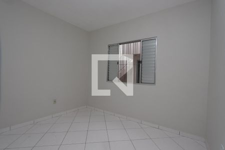 Quarto 2 de casa para alugar com 2 quartos, 160m² em Jardim São José (são Mateus), São Paulo