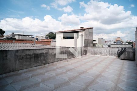 Casa à venda com 326m², 5 quartos e 3 vagas Casa à venda com 326m², 5 quartos e 3 vagasÁrea comum