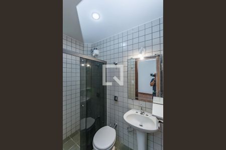 Banheiro da Suíte de apartamento à venda com 3 quartos, 110m² em Buritis, Belo Horizonte