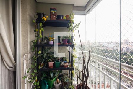 Varanda  de apartamento para alugar com 3 quartos, 60m² em Chácara Seis de Outubro, São Paulo
