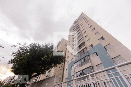 Condomínio - Fachada  de apartamento para alugar com 3 quartos, 60m² em Chácara Seis de Outubro, São Paulo