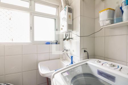 Área de Serviço  de apartamento para alugar com 3 quartos, 60m² em Chácara Seis de Outubro, São Paulo
