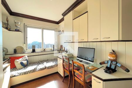 Quarto 1 de apartamento para alugar com 3 quartos, 100m² em Chácara das Pedras, Porto Alegre