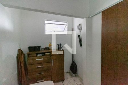 Quarto  de casa à venda com 2 quartos, 62m² em Estrela Dalva, Belo Horizonte