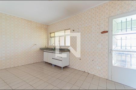 Casa para alugar com 125m², 2 quartos e 1 vaga Casa para alugar com 125m², 2 quartos e 1 vagaCozinha