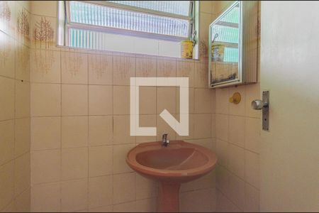 Casa para alugar com 125m², 2 quartos e 1 vaga Casa para alugar com 125m², 2 quartos e 1 vagaBanheiro de serviço