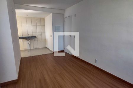 Sala de apartamento para alugar com 1 quarto, 48m² em Chácaras Rio-petrópolis, Duque de Caxias