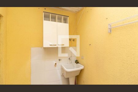 Casa de condomínio para alugar com 110m², 3 quartos e 2 vagas Casa de condomínio para alugar com 110m², 3 quartos e 2 vagasÁrea de Serviço