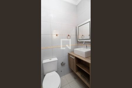 Casa de condomínio para alugar com 110m², 3 quartos e 2 vagas Casa de condomínio para alugar com 110m², 3 quartos e 2 vagasBanheiro da Suíte