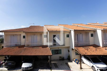 Vista Quarto 1 de casa de condomínio para alugar com 3 quartos, 110m² em Vila Ré, São Paulo