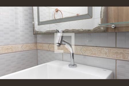 Casa de condomínio para alugar com 110m², 3 quartos e 2 vagas Casa de condomínio para alugar com 110m², 3 quartos e 2 vagasBanheiro da Suíte