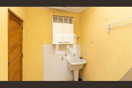 Casa de condomínio para alugar com 110m², 3 quartos e 2 vagas Casa de condomínio para alugar com 110m², 3 quartos e 2 vagasÁrea de Serviço