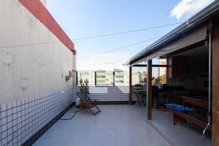 Apartamento à venda com 160m², 3 quartos e 2 vagas Apartamento à venda com 160m², 3 quartos e 2 vagasCobertura