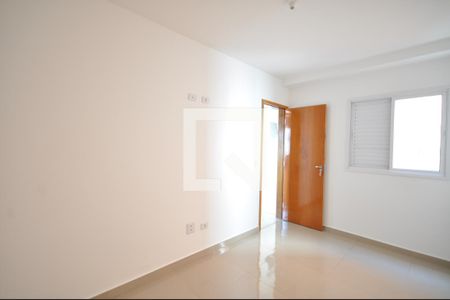 Quarto 2 de apartamento para alugar com 2 quartos, 42m² em Vila Mazzei, São Paulo