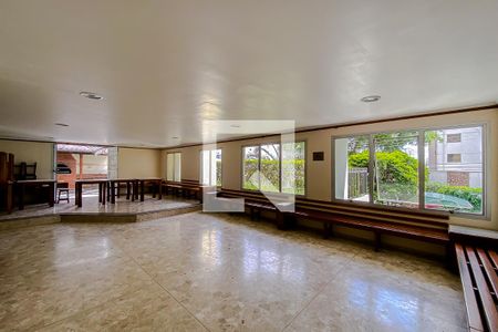 Apartamento à venda com 72m², 3 quartos e 1 vagaÁrea comum - Salão de festas