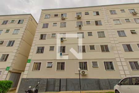 Fachada do bloco de apartamento à venda com 2 quartos, 42m² em São José, Canoas
