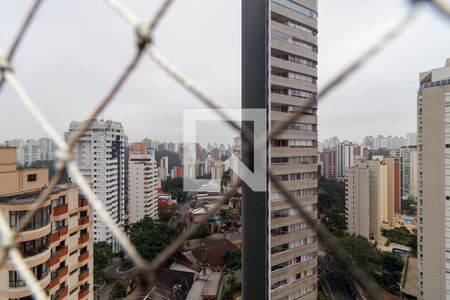 Apartamento à venda com 184m², 3 quartos e 4 vagasVista da Suíte 1