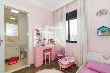 Apartamento à venda com 184m², 3 quartos e 4 vagasSuíte 2