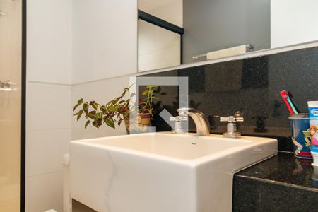 Apartamento à venda com 184m², 3 quartos e 4 vagasBanheiro da Suíte 3