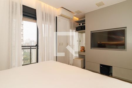 Apartamento à venda com 184m², 3 quartos e 4 vagasSuíte 1