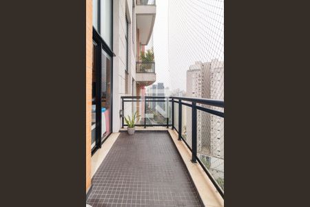 Apartamento à venda com 184m², 3 quartos e 4 vagasVaranda da Sala