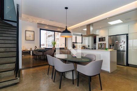 Apartamento à venda com 184m², 3 quartos e 4 vagasSala