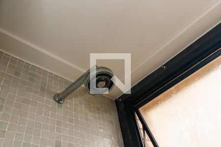 Apartamento à venda com 184m², 3 quartos e 4 vagasBanheiro da Suíte 1