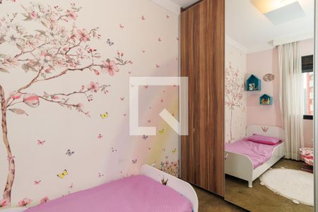 Apartamento à venda com 184m², 3 quartos e 4 vagasSuíte 2