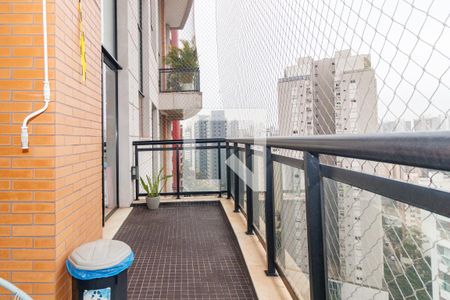 Apartamento à venda com 184m², 3 quartos e 4 vagasVaranda da Sala