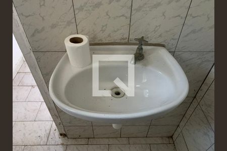 Banheiro de casa para alugar com 1 quarto, 80m² em Vila Mariana, São Paulo