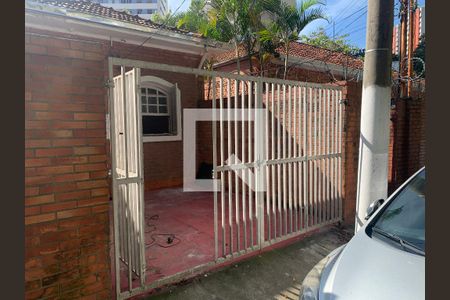 Casa para alugar com 80m², 1 quarto e 1 vaga Casa para alugar com 80m², 1 quarto e 1 vagaFachada