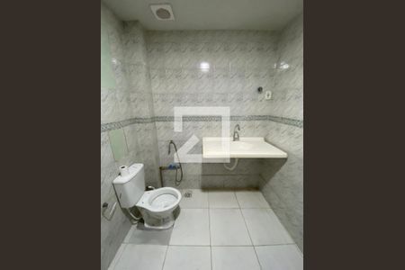 Casa à venda com 80m², 2 quartos e 1 vaga Casa à venda com 80m², 2 quartos e 1 vagaBanheiro Social