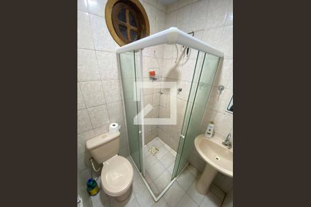 Casa à venda com 80m², 2 quartos e 1 vaga Casa à venda com 80m², 2 quartos e 1 vagaBanheiro da Suíte