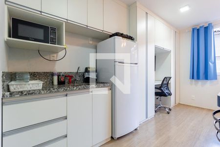Cozinha de kitnet/studio para alugar com 1 quarto, 19m² em Brás, São Paulo