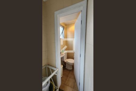 Apartamento para alugar com 270m², 3 quartos e 2 vagasBanheiro de serviço