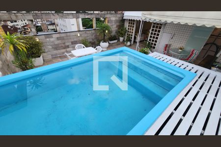 Apartamento para alugar com 270m², 3 quartos e 2 vagasPiscina