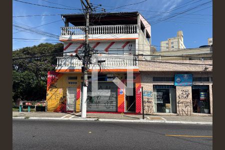 Casa para alugar com 45m², 2 quartos e sem vagaFachada