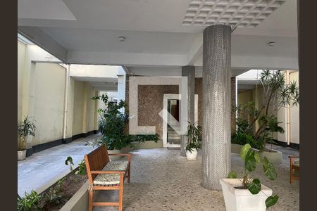 Fachada e portaria de apartamento à venda com 3 quartos, 96m² em Humaitá, Rio de Janeiro