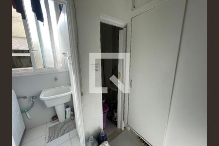 Apartamento à venda com 96m², 3 quartos e 1 vaga Apartamento à venda com 96m², 3 quartos e 1 vagaÁrea de Serviço