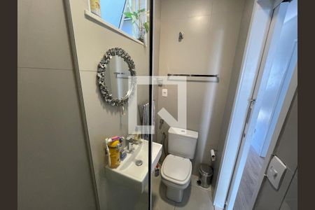 Apartamento à venda com 96m², 3 quartos e 1 vaga Apartamento à venda com 96m², 3 quartos e 1 vagaBanheiro 1