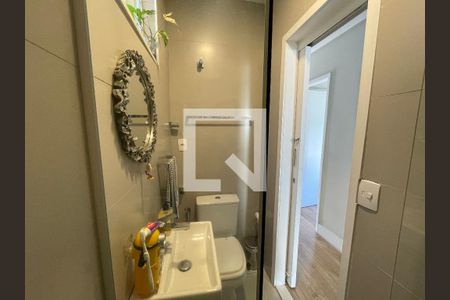 Apartamento à venda com 96m², 3 quartos e 1 vaga Apartamento à venda com 96m², 3 quartos e 1 vagaBanheiro 1