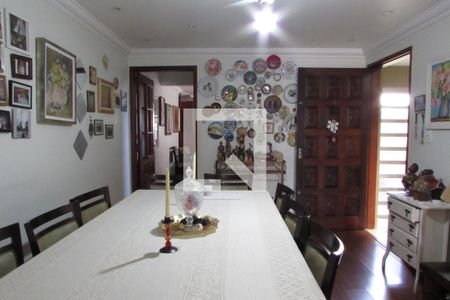 Sala de casa para alugar com 4 quartos, 237m² em Jardim Bonfiglioli, São Paulo