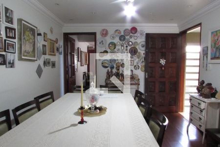 Sala de casa à venda com 4 quartos, 237m² em Jardim Bonfiglioli, São Paulo