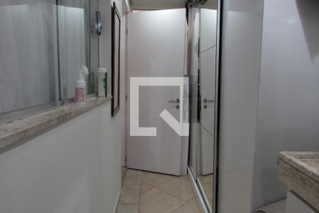 Casa à venda com 237m², 4 quartos e sem vagaCloset Suíte térrea