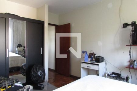 Casa à venda com 237m², 4 quartos e sem vagaQuarto 2