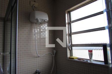 Casa à venda com 237m², 4 quartos e sem vagaBanheiro 2