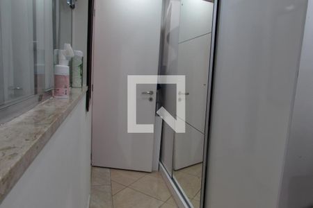 Casa à venda com 237m², 4 quartos e sem vagaCloset Suíte térrea