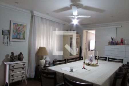 Sala de casa à venda com 4 quartos, 237m² em Jardim Bonfiglioli, São Paulo