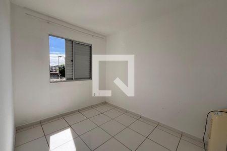 Quarto 2 de apartamento para alugar com 2 quartos, 47m² em Vila Urupes, Suzano