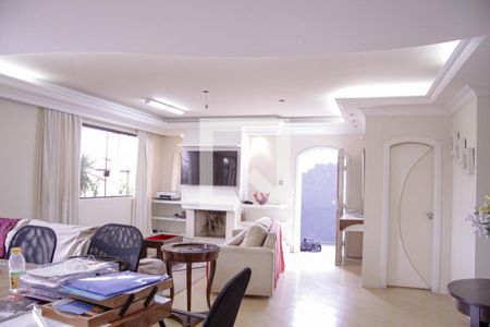 SALA de casa à venda com 2 quartos, 160m² em Jardim Rosana, Guarulhos